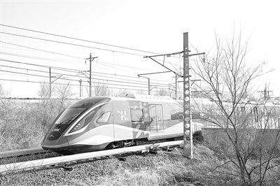 世纪官方：全球首列氢能源市域列车完成满载运行试验
